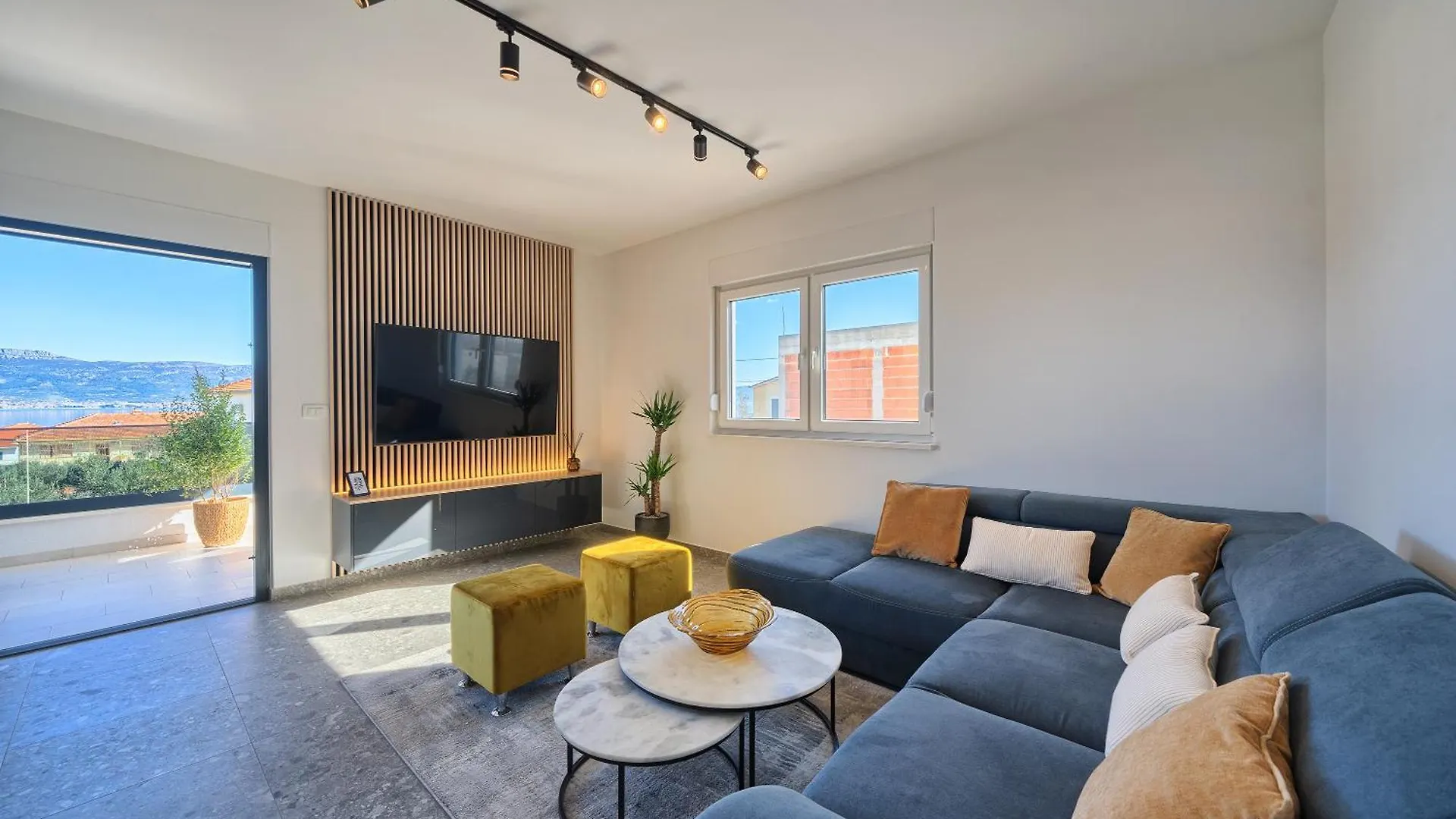 Koleus Apartment - Sea View & Pool Slatine 0*,  Croatia
